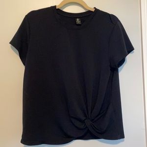 Medium Black Skechers workout 👚